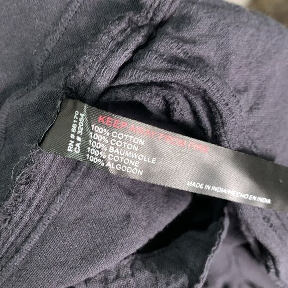 Free People Knotty but Nice black shorts romper billowy size large - Picture 12 of 12